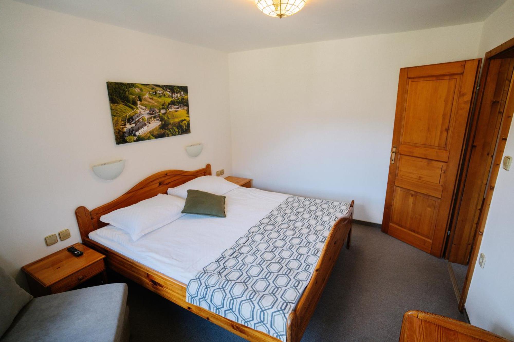 Guesthouse Jelenov Greben Podčetrtek Eksteriør bilde